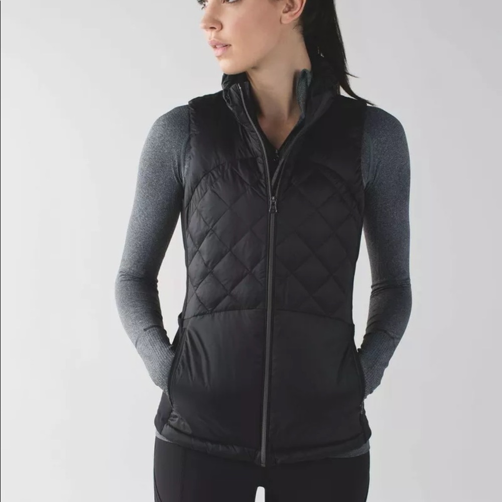 Lululemon Down For A Run Black Down Puffee Vest Size 12 Rare